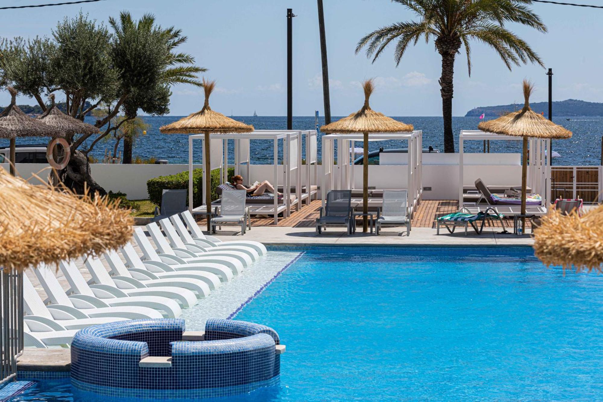 Cabot Hobby Club Apartments Port de Pollenca Bagian luar foto