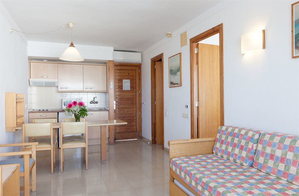 Cabot Hobby Club Apartments Port de Pollenca Bagian luar foto